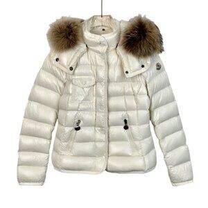 Moncler Womens Down Jacket W/Fur Hood White